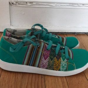 Peruvian shoes